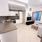 Cozy One Bed Apt D2 1416