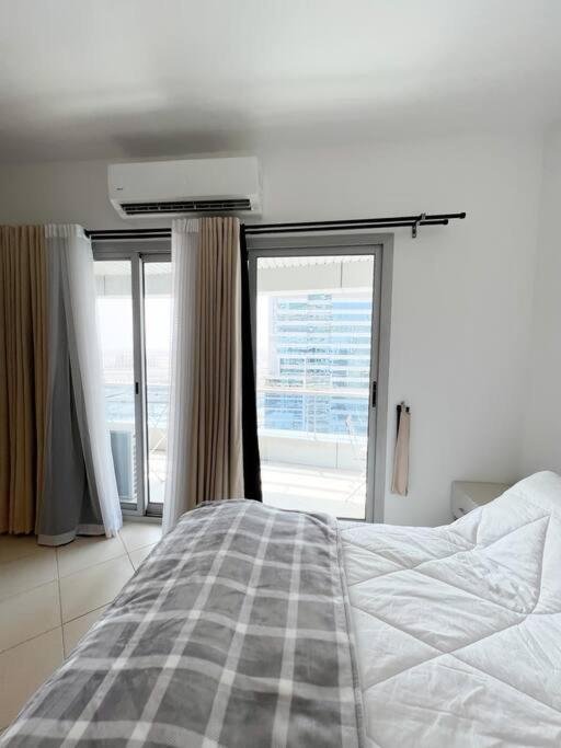 Cozy One Bed D2 1416 Apartment *