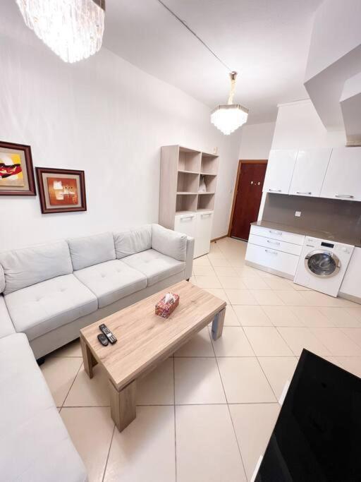 Cozy One Bed D2 1416 *